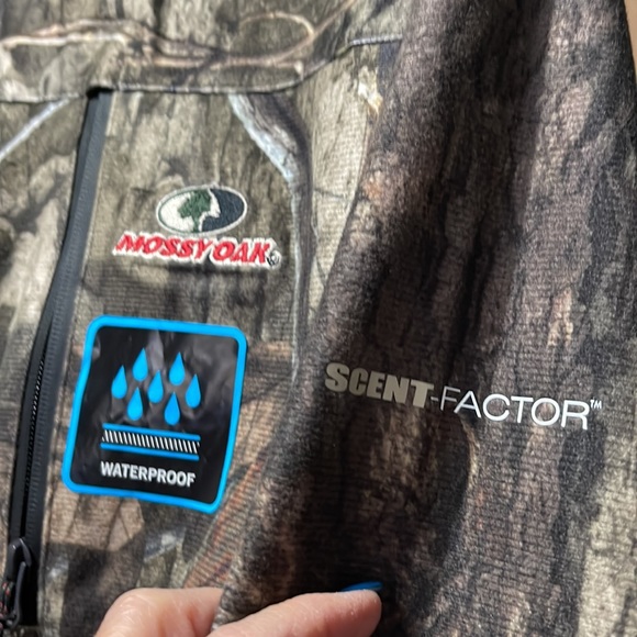 Mens MossyOak Camo Scent Controled Jacket - Picture 5 of 11